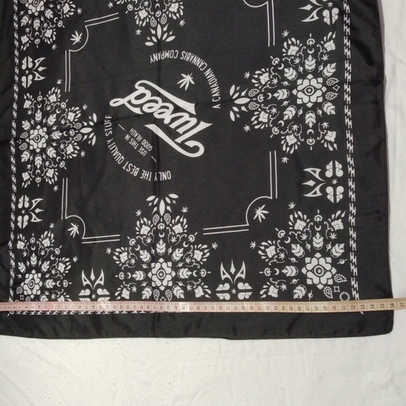Tweed Bandana - Picture 3 of 4